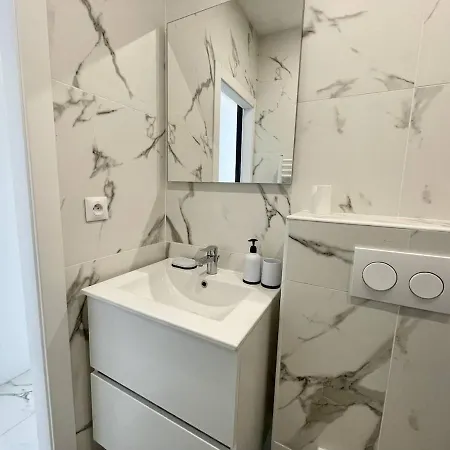 Signature Andrioli Apartament Nicea